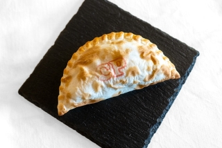 L'Empanadité: Empanada L'Empanadité: Empanada